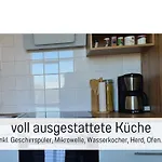 アパート Lichtdurchflutete Moderne Stadtwohnung, Kueche, Waschtrockner, Smarttv