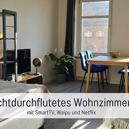 Apartment Lichtdurchflutete Moderne Stadtwohnung, Kueche, Waschtrockner, Smarttv *